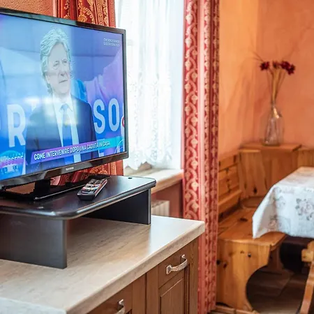 아파트 Family House Amalia Myholidaylivigno