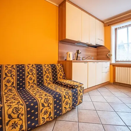 Family House Amalia Myholidaylivigno 리비뇨