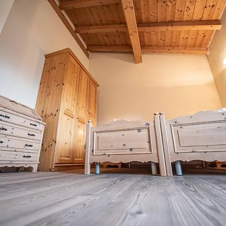 Family House Amalia Myholidaylivigno 아파트 리비뇨