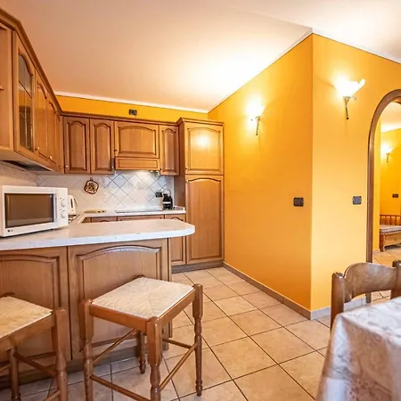 아파트 Family House Amalia Myholidaylivigno