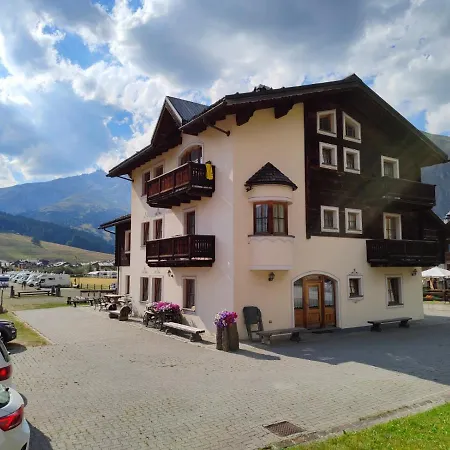 아파트 Family House Amalia Myholidaylivigno